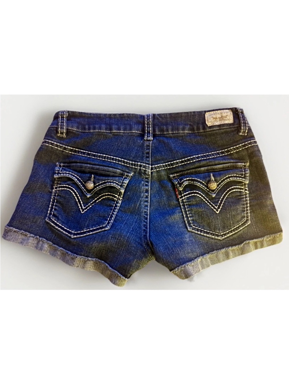 🌶️LEVI’S🌶️ RED TAG STRETCH CUFF LOW-RISE FLAP-POCKET JEAN SHORT SHORTS